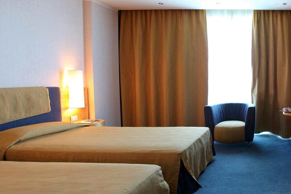 Nicotel Bisceglie Kamer foto
